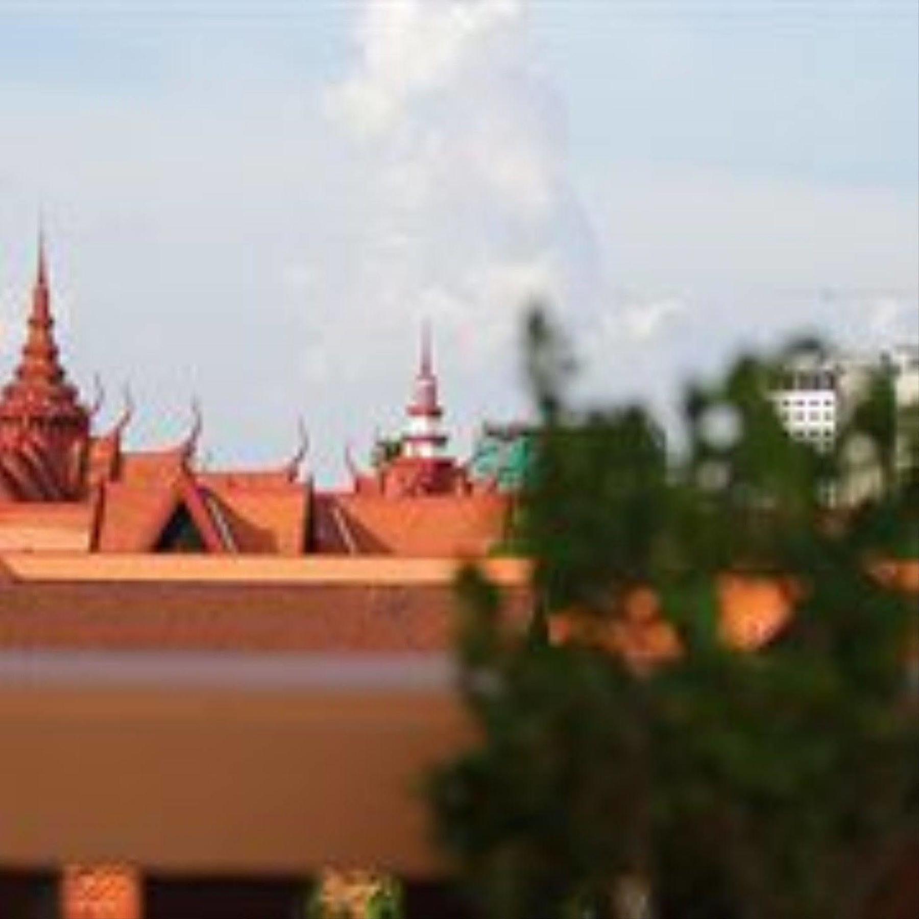 G Eleven Hotel Phnom Pen Exterior foto