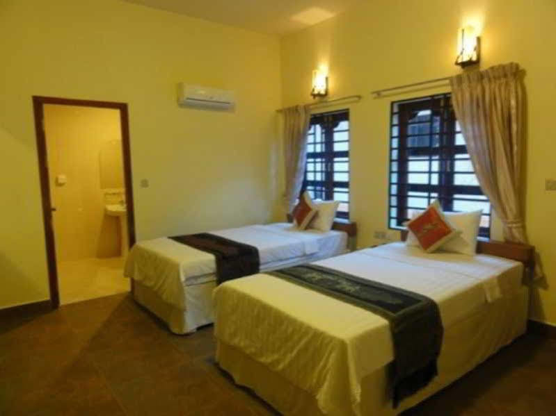 G Eleven Hotel Phnom Pen Exterior foto