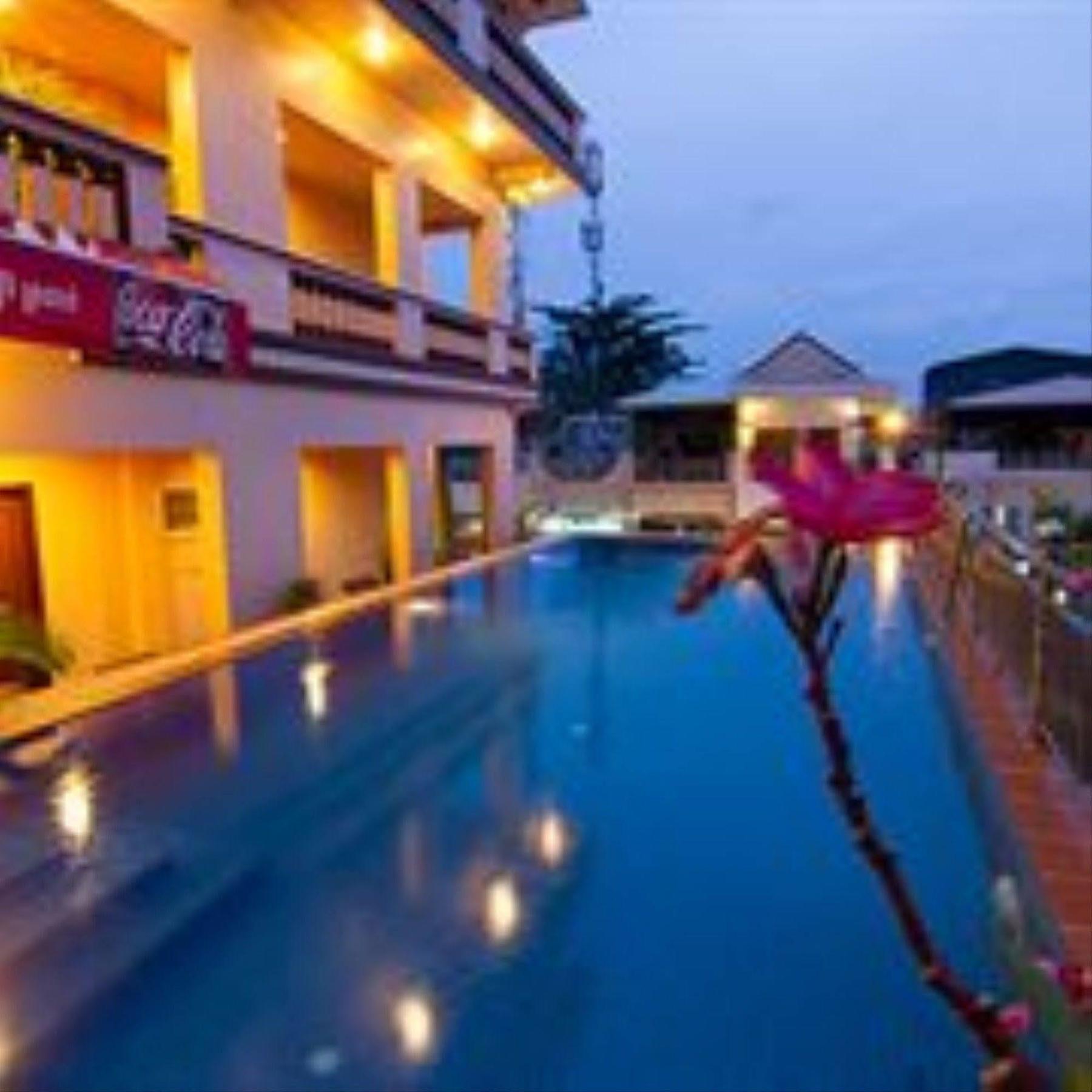 G Eleven Hotel Phnom Pen Exterior foto