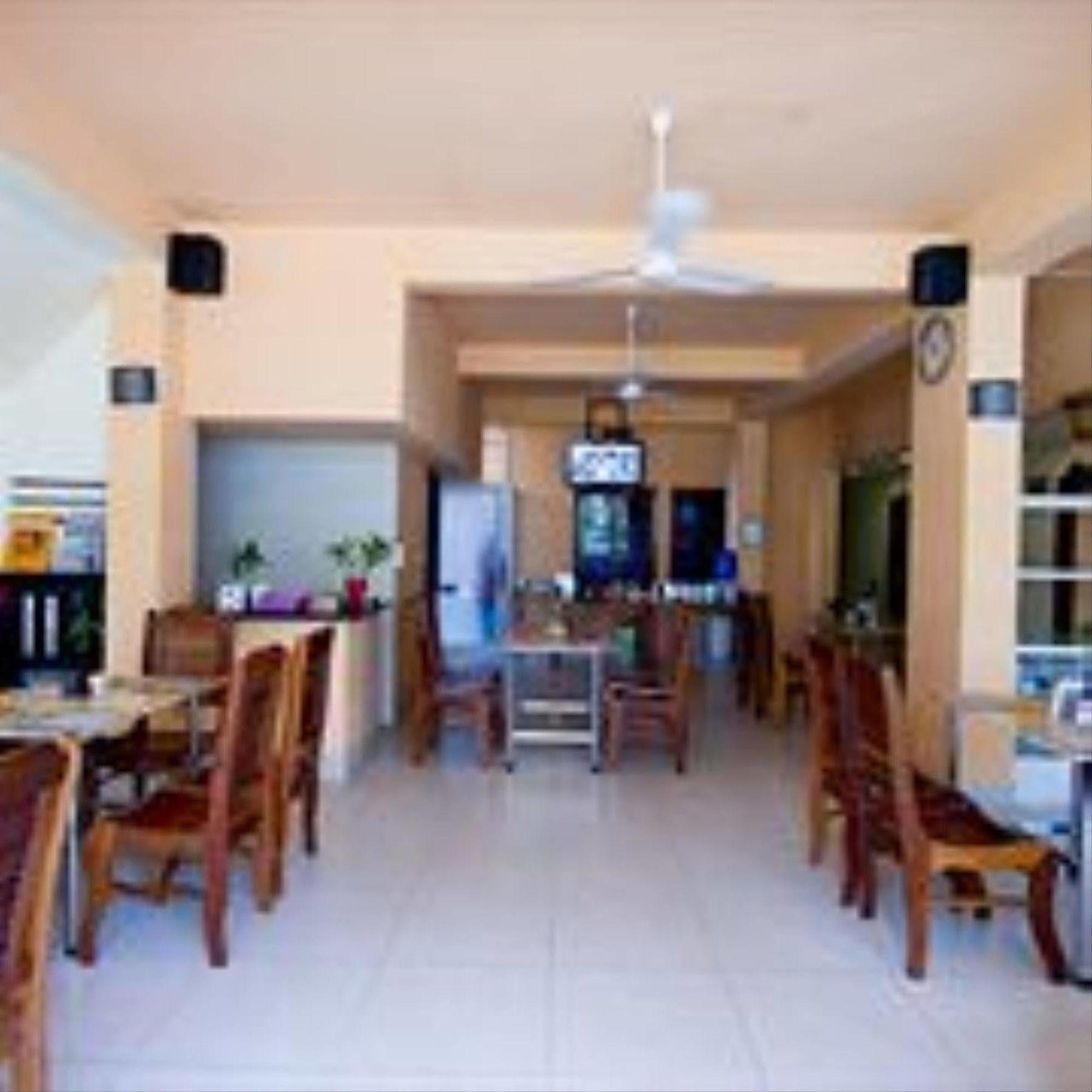 G Eleven Hotel Phnom Pen Exterior foto